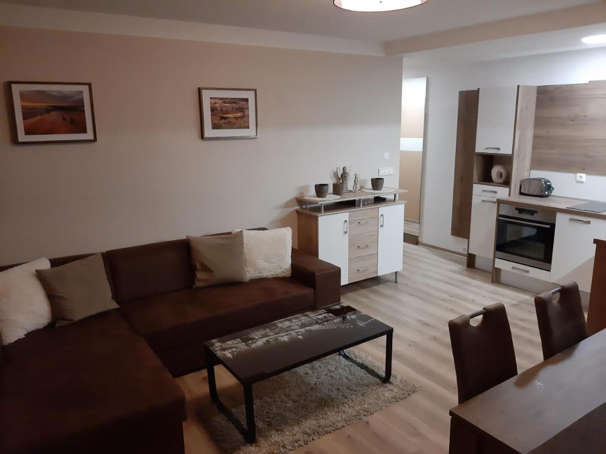 Apartman Pod Hradem Зноймо Екстер'єр фото