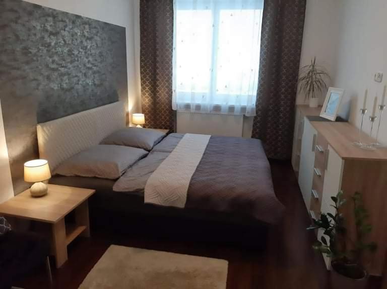Apartman Pod Hradem Зноймо Екстер'єр фото